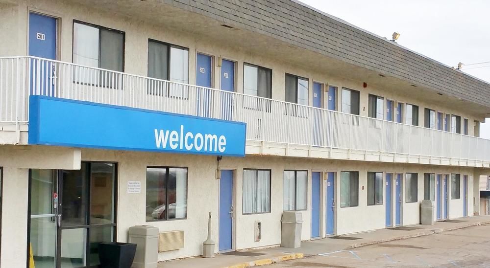Home 6 Motel Topeka Exterior foto